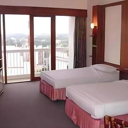 Pailyn Phitsanulok Hotel Экстерьер фото