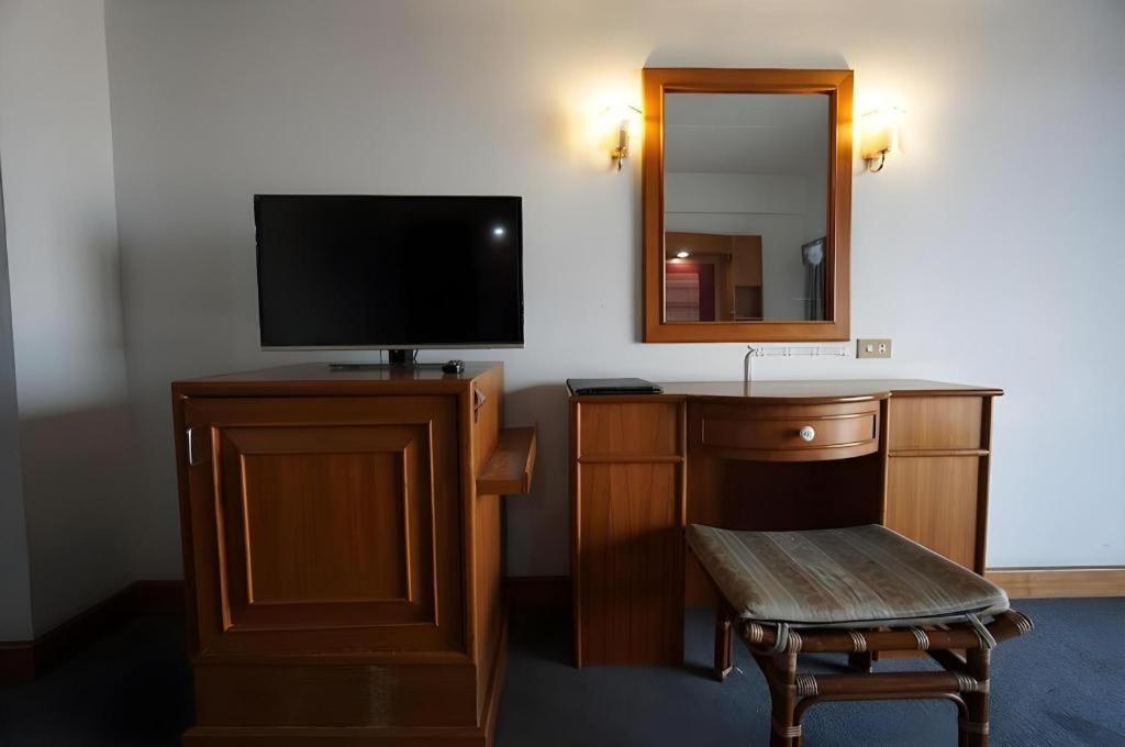 Pailyn Phitsanulok Hotel Экстерьер фото