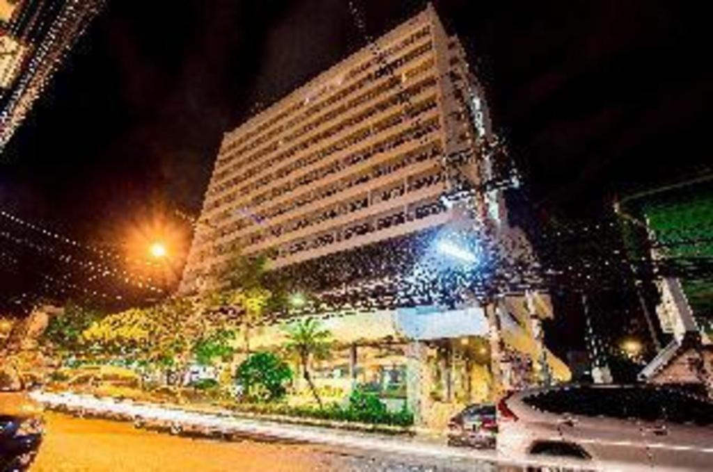 Pailyn Phitsanulok Hotel Экстерьер фото