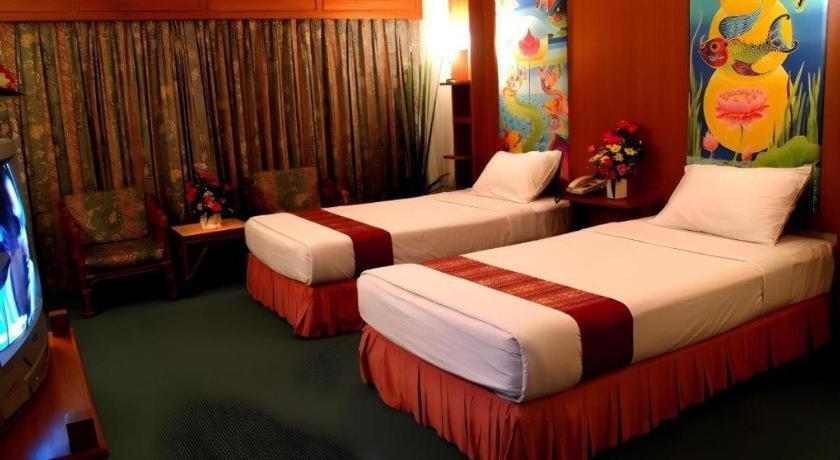 Pailyn Phitsanulok Hotel Экстерьер фото